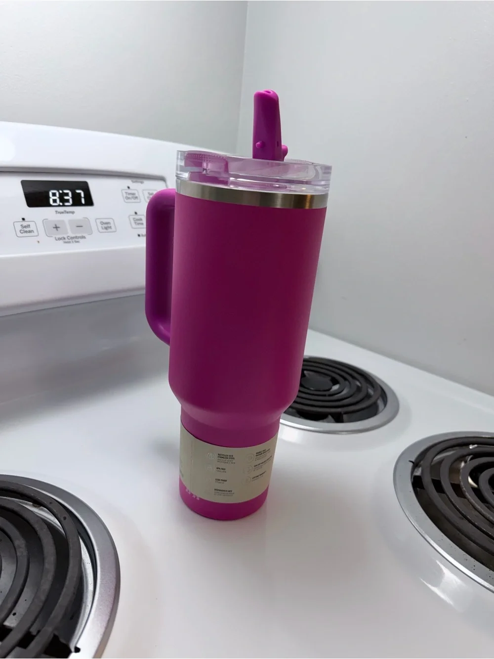 Stanley Bright Magenta Travel Mug with Handle - Picture 2 of 3